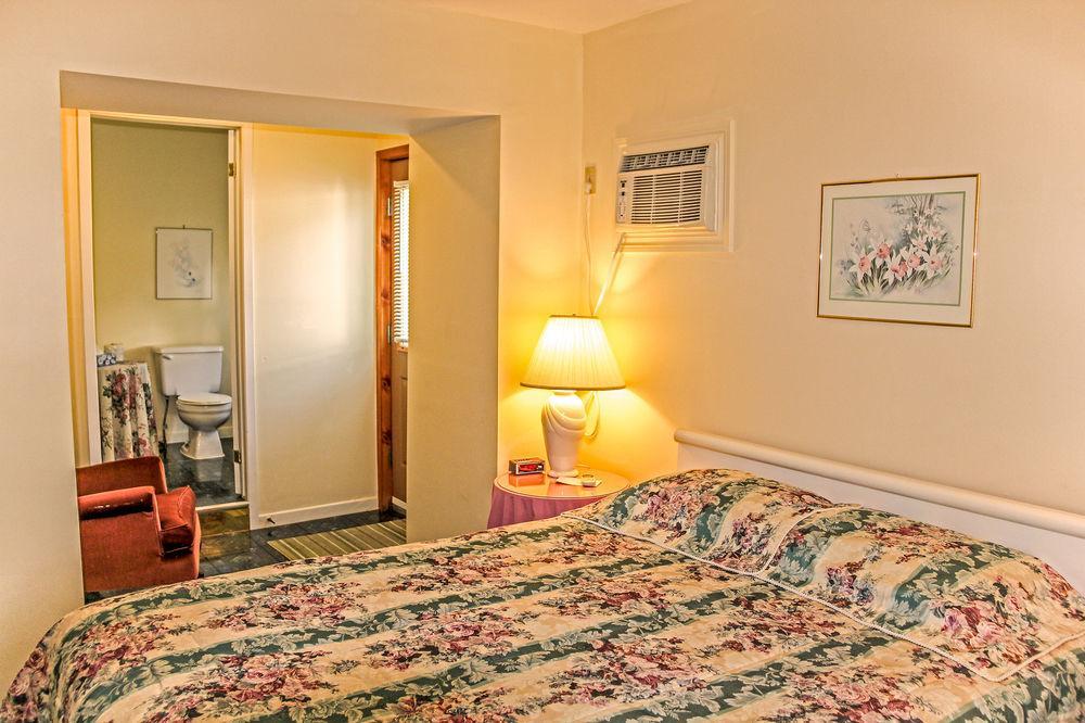 Summers Country Inn Дигби Экстерьер фото